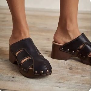 New $228 Free People Libra Fisherman Black Clog Womens Size 11/41